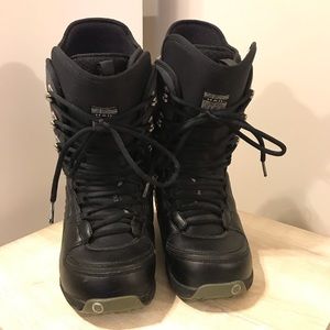 Burton Hail Men’s Snowboarding Boots Size 10